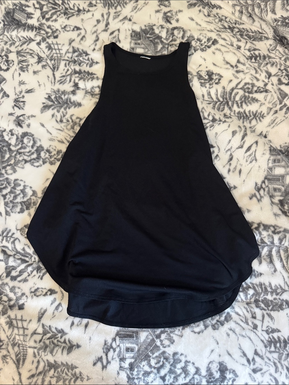 Fabletics Racerback Tank Top - Picture 4 of 4